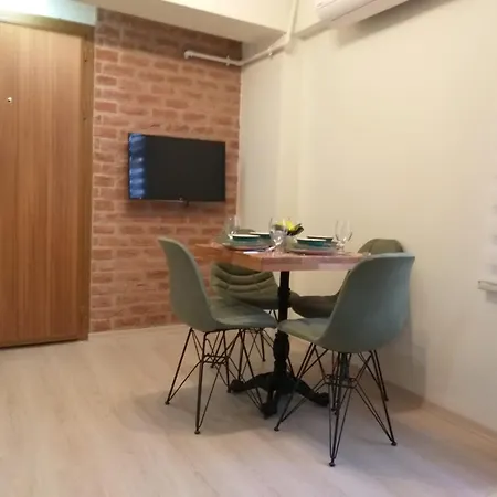 Pera Colour House
