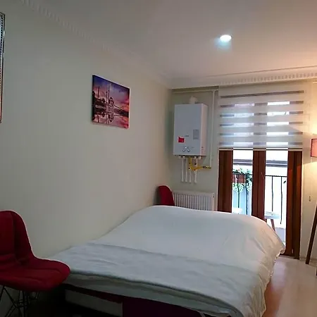 Pera Colour House