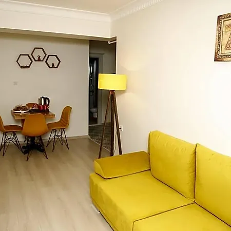 Pera Colour House