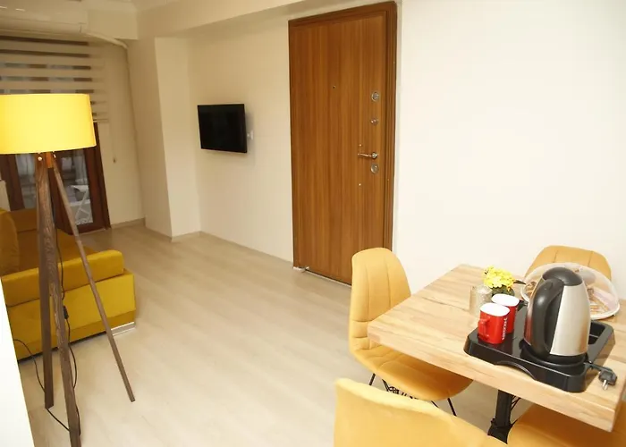 Pera Colour House 4*