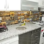 Pera Colour House 4*